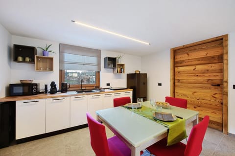 La Pièce de Leo Apartment in Châtillon