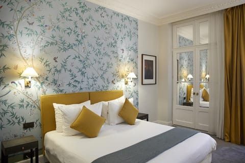 Toilet, Bed, TV and multimedia, Photo of the whole room, Bedroom, Breakfast