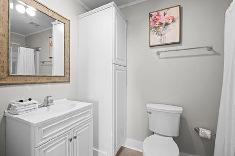 Ranch Beach House House in West Beach