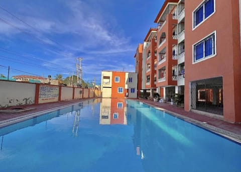 Property building, Swimming pool