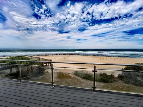 View (from property/room), Balcony/Terrace, Sea view