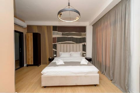 Luz&LukRooms Apartment in Craiova
