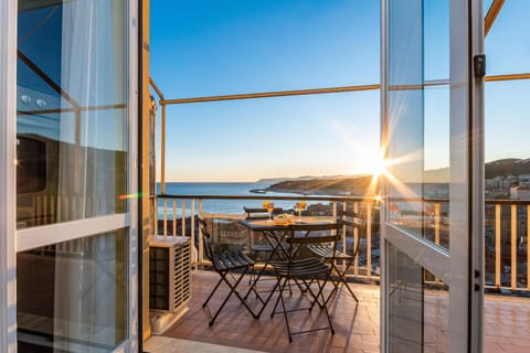 Day, View (from property/room), Balcony/Terrace, Sea view, Sunset