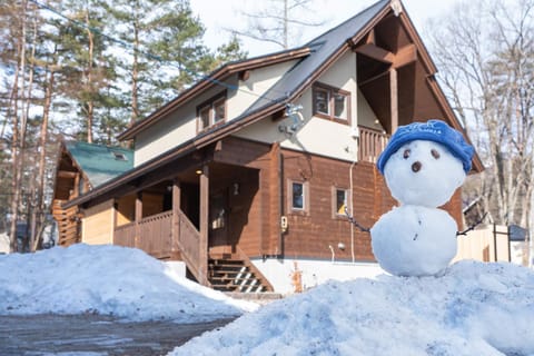 Property building, Day, Natural landscape, Winter