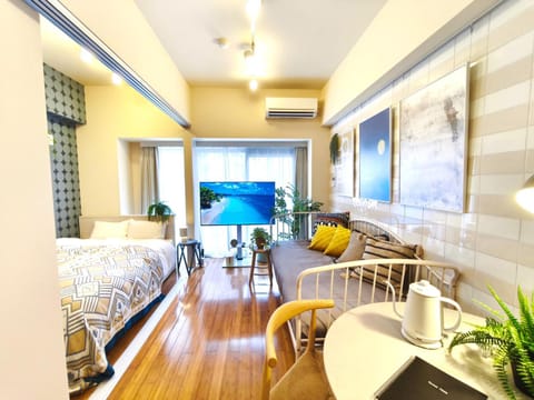 Bed, TV and multimedia, Living room, Dining area, Bedroom, air conditioner