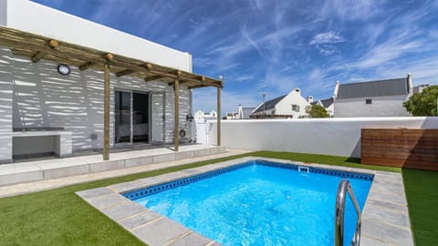 Patio, Garden, Garden view, Pool view, Swimming pool