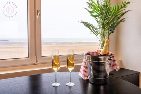 Le Luxe Malouin - Vue Mer - 2 Ch - Balneo - Garage Apartment in Dunkirk