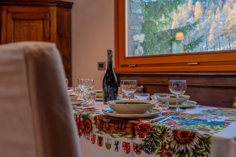 CHALET LA DIMORA DI BELLE - Dove nasce la magia Apartment in Courmayeur