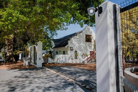 Property building, Parking