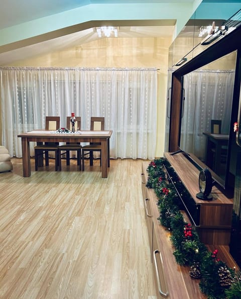 Nor Cozy Apartment near City Center Apartment in Craiova