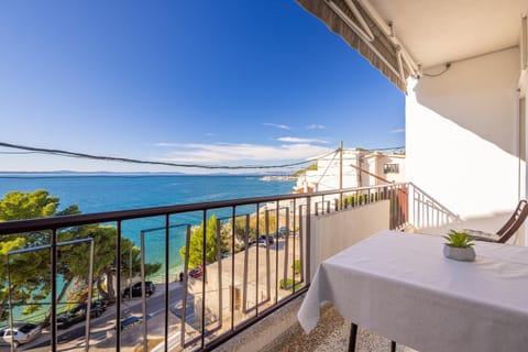 Day, View (from property/room), Sea view