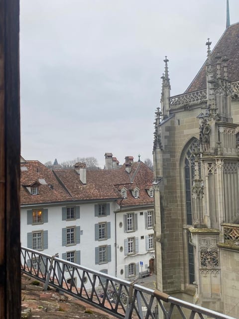 Historic Apartment Cathedral View in the Heart of Bern 4th Floor - no Lift Apartment in City of Bern