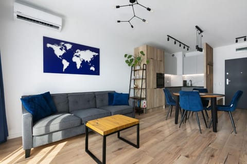 Living room, Seating area, air conditioner