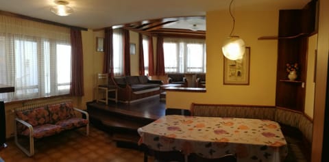 Appartamento IN CENTRO a Predazzo Apartment in Trentino-South Tyrol