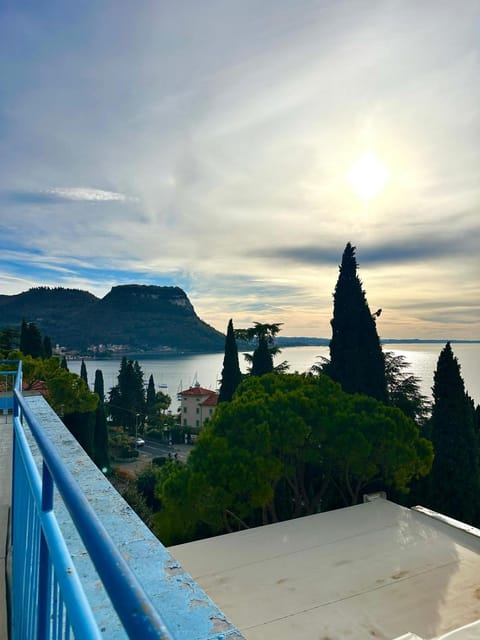 Mono San Vigilio- Euroresidence Apartment in Garda