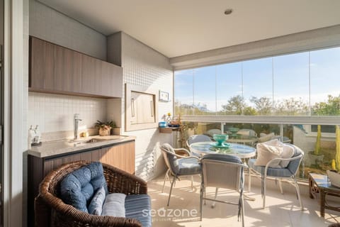BBQ facilities, Balcony/Terrace, Mountain view