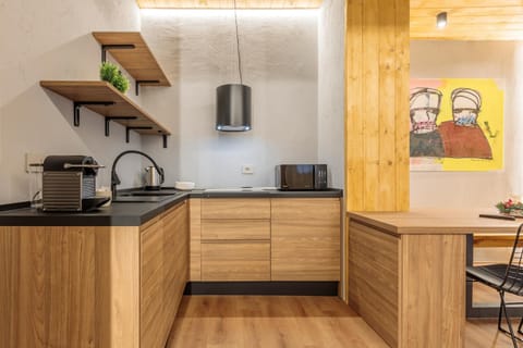 Kitchen or kitchenette, kitchen