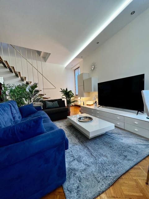 attico ARENA,200mq NETFLIX WIFI AIR CONDITIONING Apartment in Verona