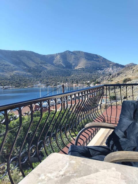Nearby landmark, Day, Natural landscape, View (from property/room), Balcony/Terrace, Living room, Seating area, Lake view, Mountain view, River view