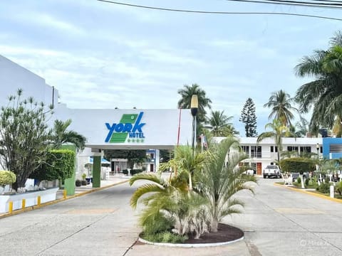 Property building, Lobby or reception