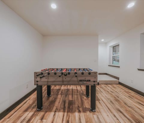 Sunrise Lookout on Carpenter Lake House in Idaho