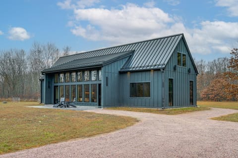 Walk to Lake! Modern Wisconsin Home with Patio House in Castle Rock Lake