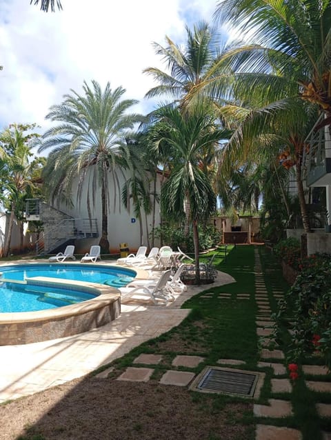 Garden, Swimming pool, Swimming pool