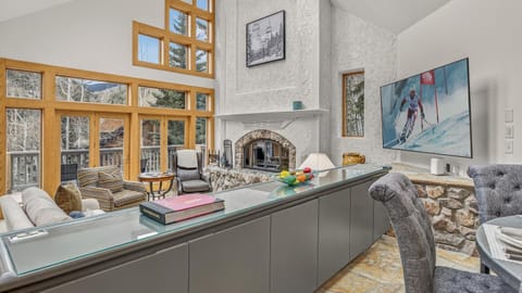 Intrepid Retreat House in Beaver Creek