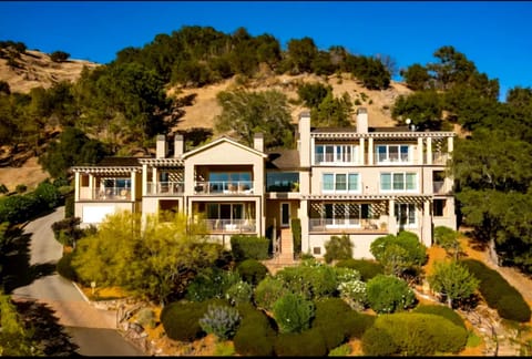 Property building, Day, Natural landscape