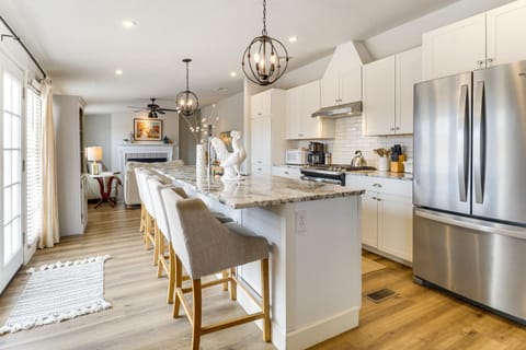 Scenic Sandia Mtn Views! Cozy Rio Rancho Retreat House in Rio Rancho