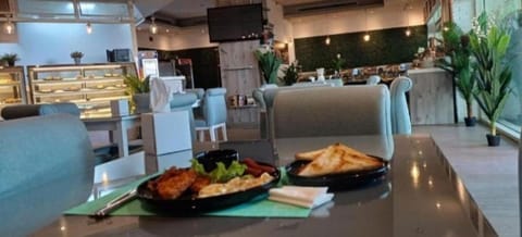 Exclusive Sea-View 2BR Apartment with Fireworks View in New-year eve Apartment hotel in Abu Dhabi