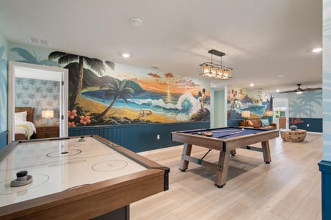 Billiard, Game Room, Decorative detail, Family