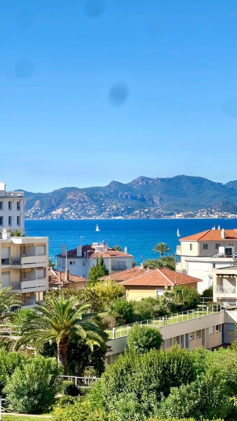 Day, Natural landscape, City view, Mountain view, Sea view