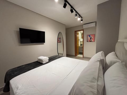 Bed, Bathroom, Bedroom, wardrobe, air conditioner