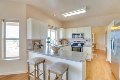 Patio with Tranquil Views! Home 14 Mi to Albuquerque House in Rio Rancho