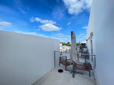 The Azure Terrace Loft Apartment in Flamingo Lummus