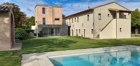 Garden, Swimming pool, Swimming pool