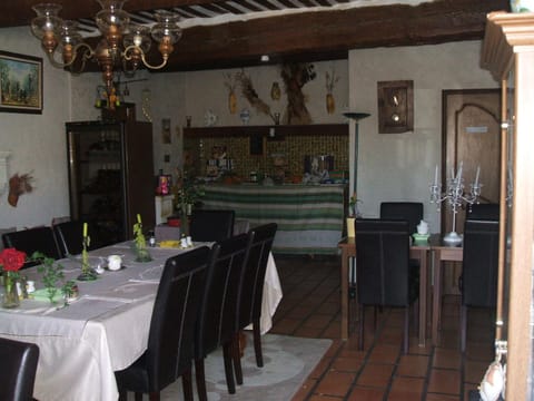 Mas des Retrouvailles House in Provence-Alpes-Côte d'Azur