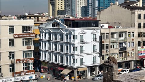 Property building, Street view, Location