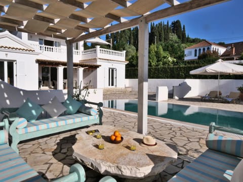 Seating area, Swimming pool