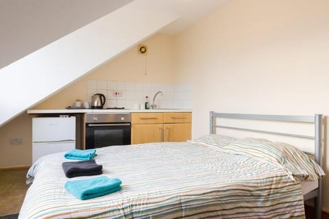Pebbles Guest House - Flat 7 Apartment in Southampton