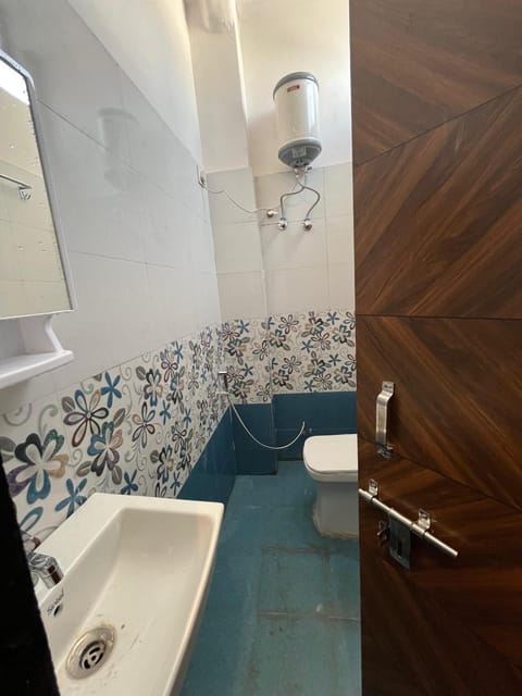 Spacious 1bhk in malviya nagar Apartment in Jaipur