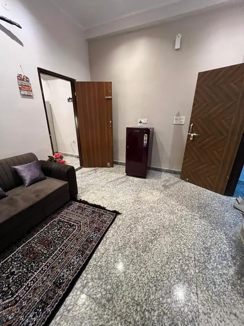 Spacious 1bhk in malviya nagar Apartment in Jaipur