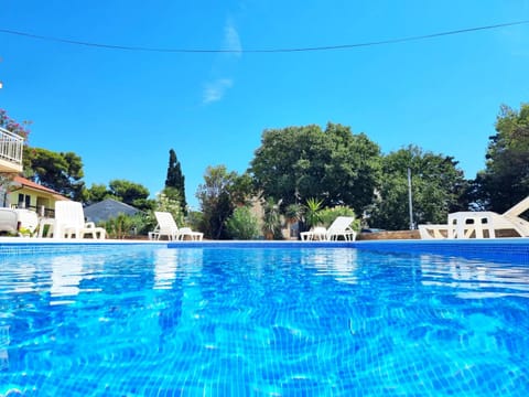App Visy in Center Novalja with Pool Apartment in Novalja