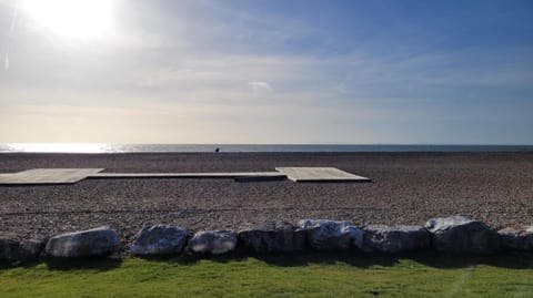 ABI Milano, West Sands Holliday Villege Apartment in Selsey