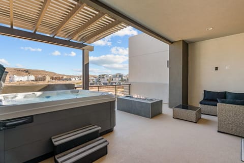 The Fish Bowl townhouse House in St George