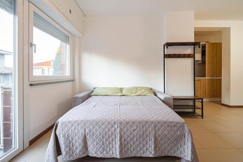 Modern Apartment 5 Minutes from Rho Apartment in Lainate