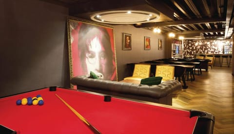 For Students Only Cozy Stays at Crosshall Street Apartment in Liverpool