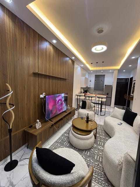 Communal lounge/ TV room, TV and multimedia, Living room