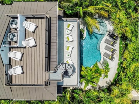 Summer Shores Estate House in Lido Key